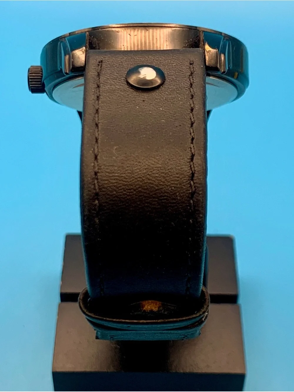 G By GUESS Men’s Quartz Wristwatch Japan Movt Leather Strap Working New Battery